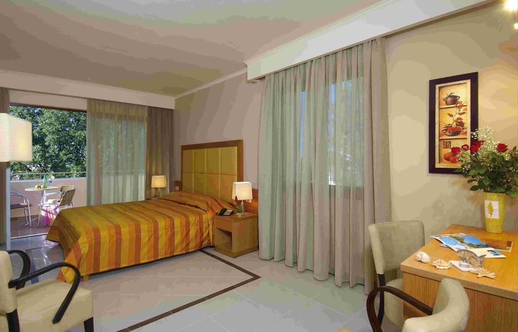 Sirios Village Hotel&Bungalows - All Inclusive Kato Daratso Habitación foto